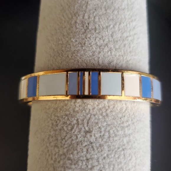 Kate Spade Work Wonders Blue & White Enamel Gold Plate Hinged Bangle Bracelet - Picture 7 of 8